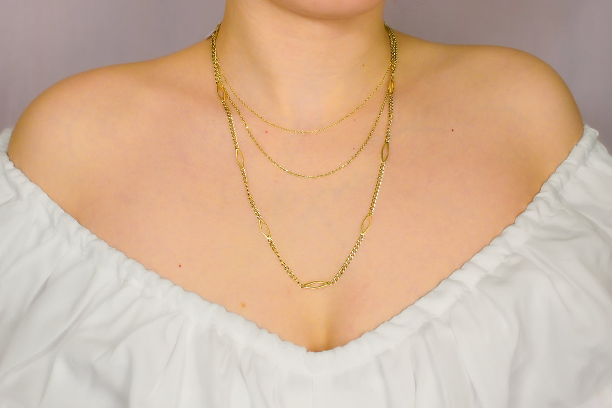Diamond Shaped Specialty Chain 14 Karat Gold